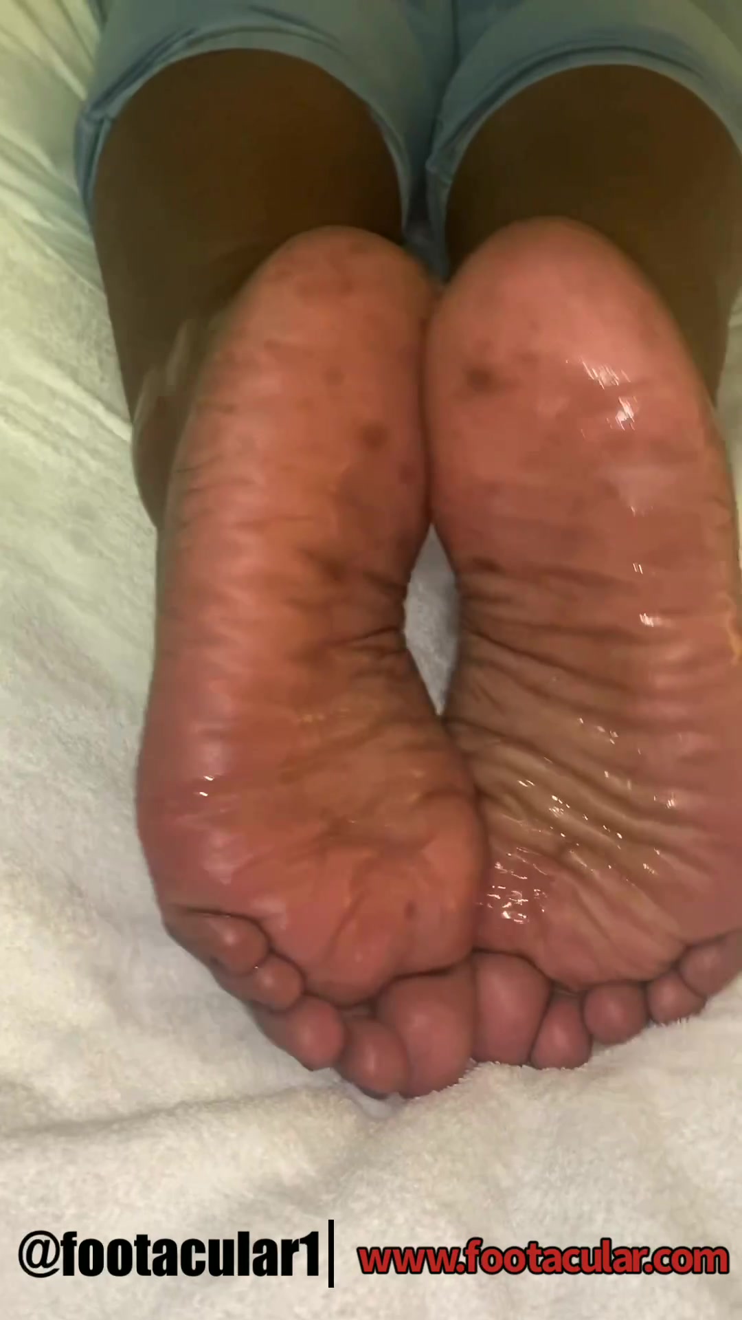 Ms. Width Dry & Oily Sole Show