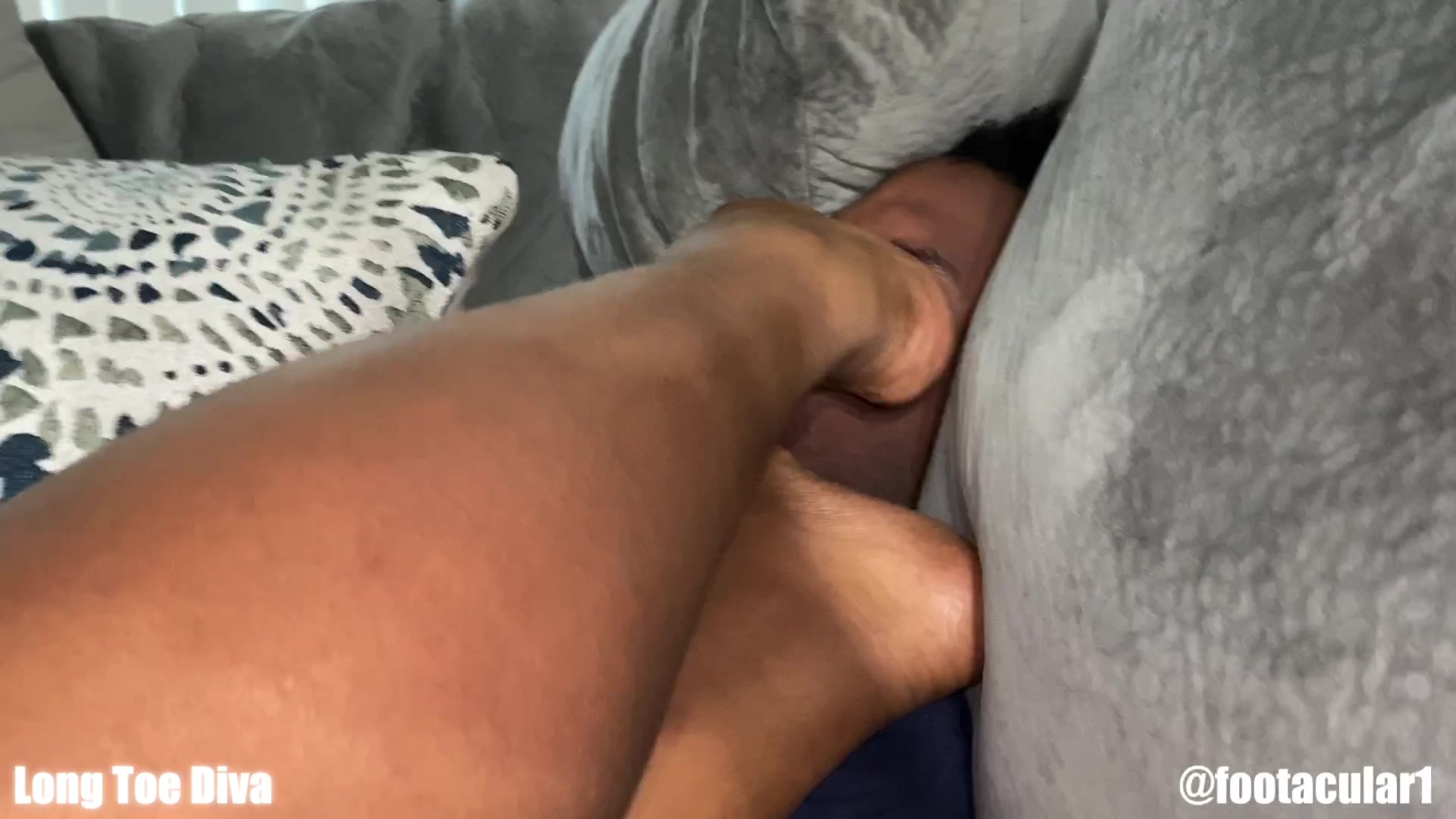 Your Face Will Smell Like Feet